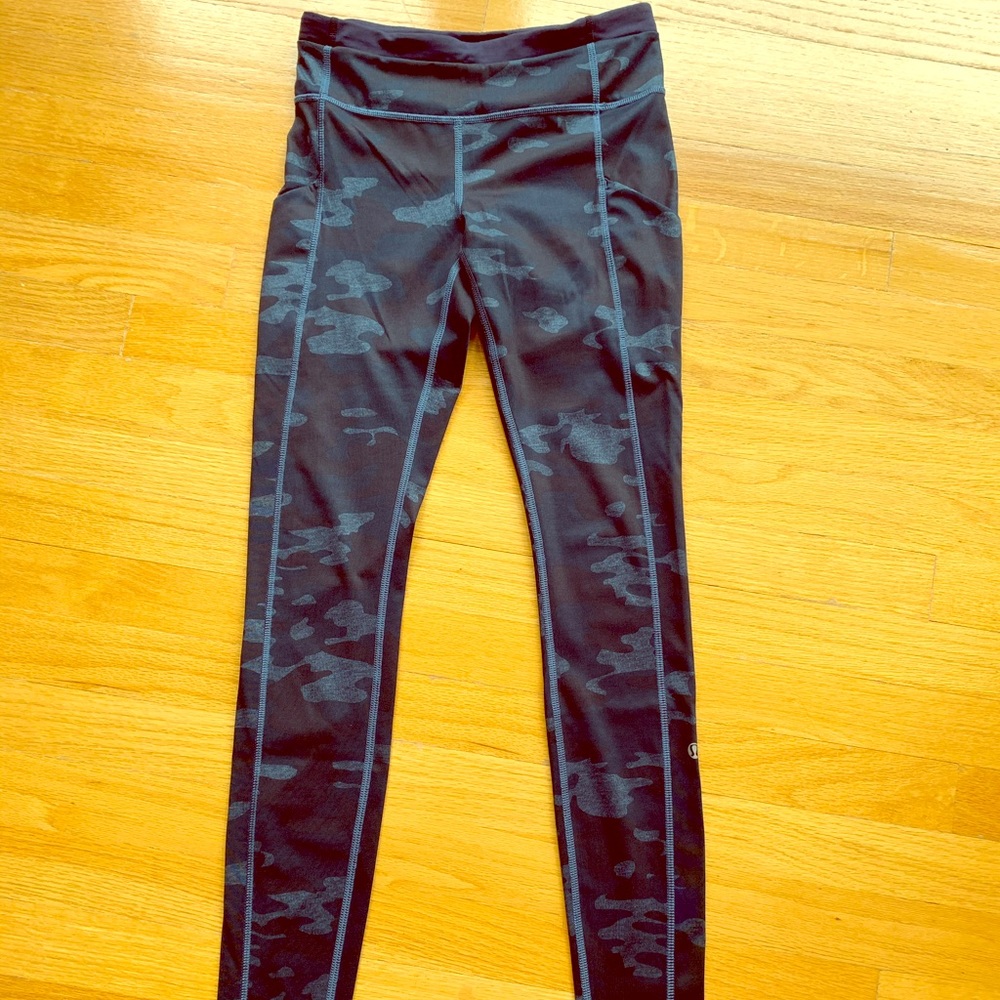 Lululemon speed up tight